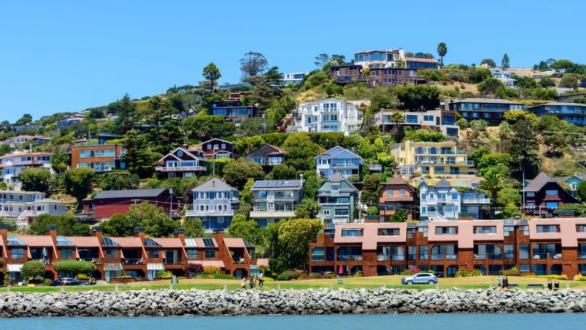 Private Transportation from San Francisco Airport to Tiburon